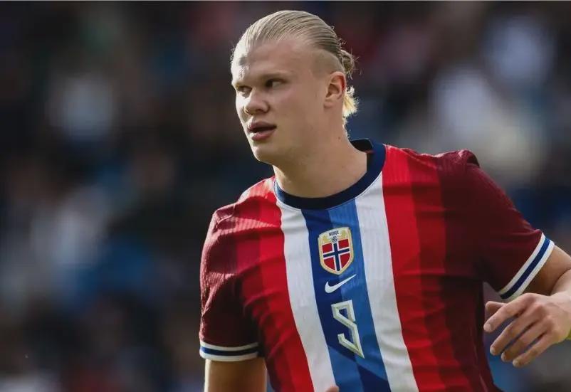 自掏腰包也要来？曝26岁巴西铁腰加盟泰山在即，中场硬度直接升级